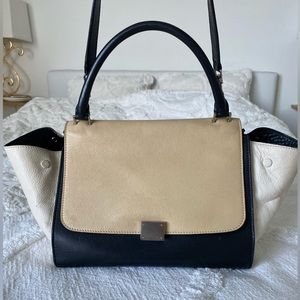COPY - Celine Trapeze Leather bag